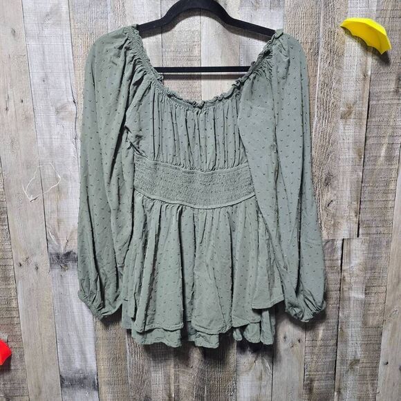 Urban Outfitters Rosie Clip Dot Smocked Romper - Picture 3 of 5